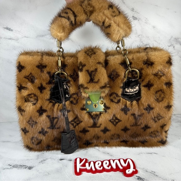 Louis Vuitton Handbags - ❌❌ Louis Vuitton Mink Bag Monogram Les Extraordinnaires Le Fableux Fur tote